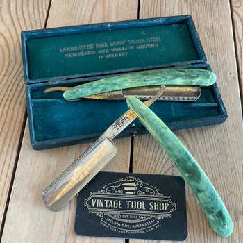 SOLD H75 Antique 2 x Green ZEPP Germany RAZOR set IOB