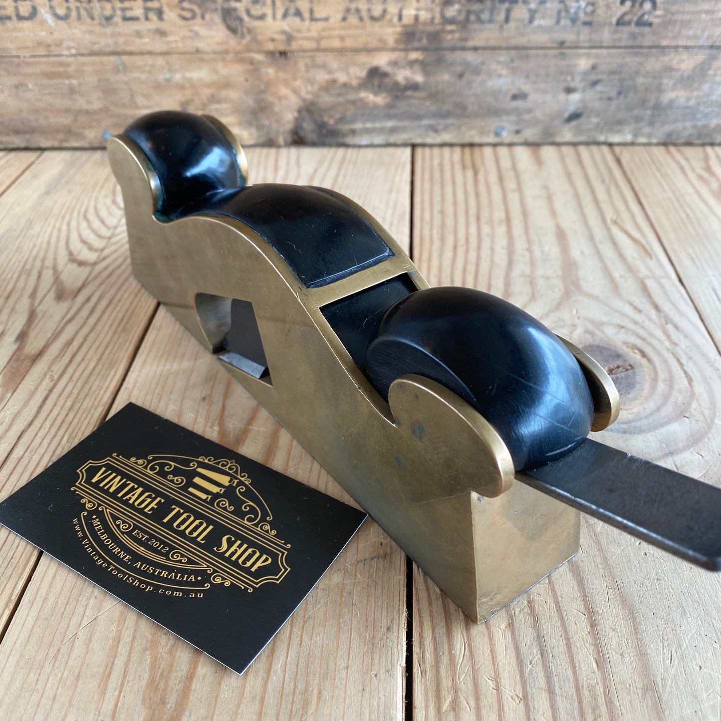 SOLD Antique EBONY & BRONZE infill shoulder PLANE T648