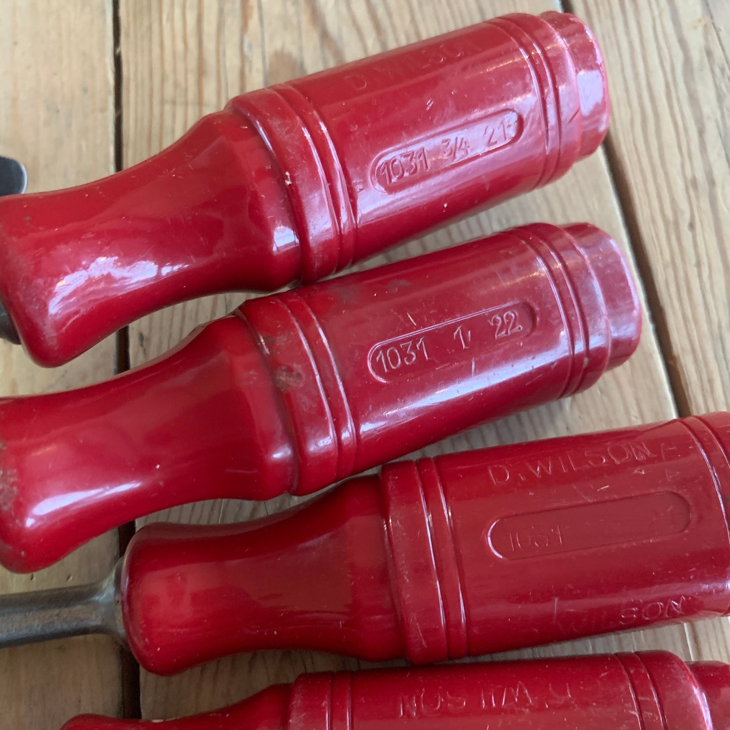 SOLD T9863 Vintage set of 6 + 1 SWEDISH E.A. BERG red resin handle BEVEL CHISELS