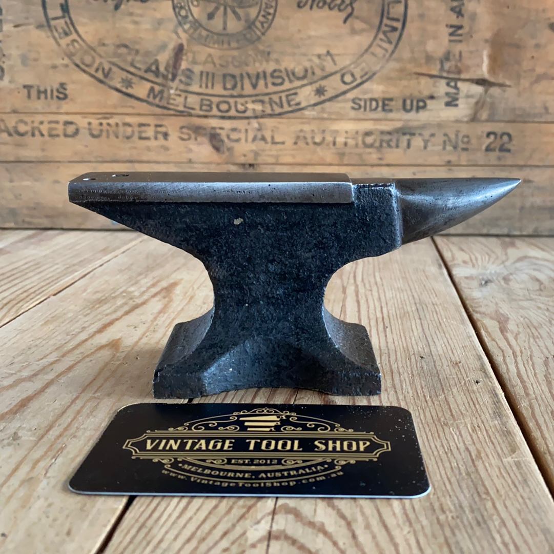 SOLD Vintage small jewellers ANVIL T7968